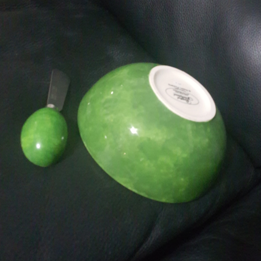 Robin Pickens. Watermelon bowl & spreader. - Picture 2 of 5
